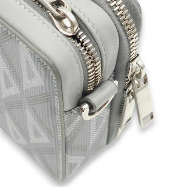 Zipped Pouch Grey Crossbody Bag in Coated Canvas, Palladium hardware - Image 5