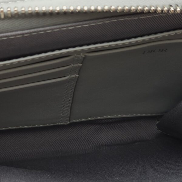 Zipped Pouch Grey Crossbody Bag in Coated Canvas, Palladium hardware - Image 10