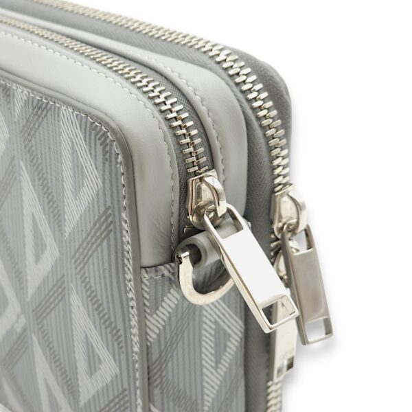 Zipped Pouch Grey Crossbody Bag in Coated Canvas, Palladium hardware - Image 4
